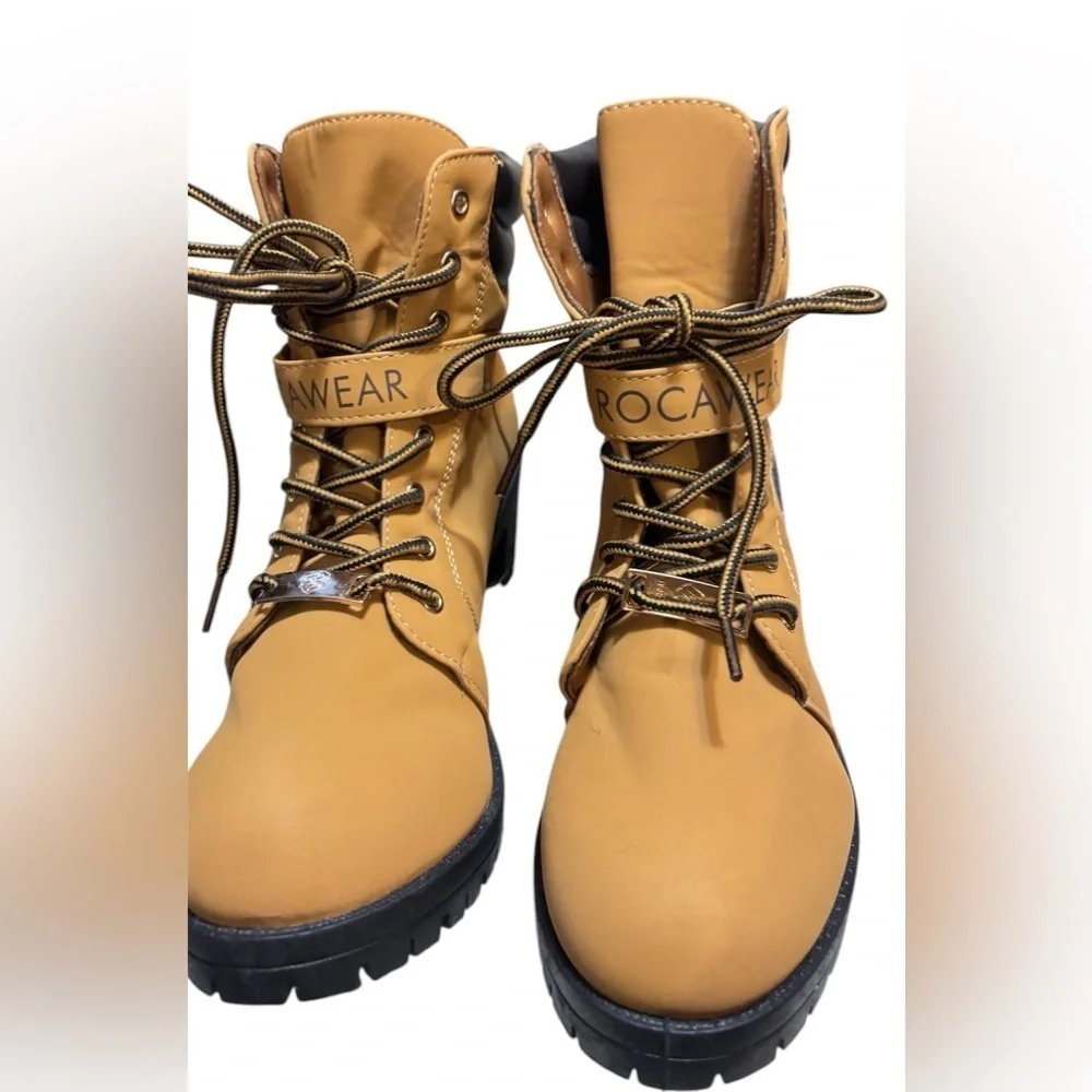 Rocawear synthetic tan lace up boots